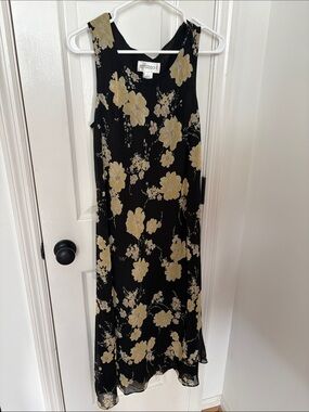 Studio I Black Dress with Cream Floral Print